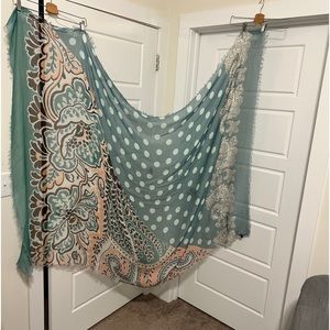 Franco Ferrari Scarf Huge Wrap Cover Like  New Cashmere Model Silk 74” x 51”